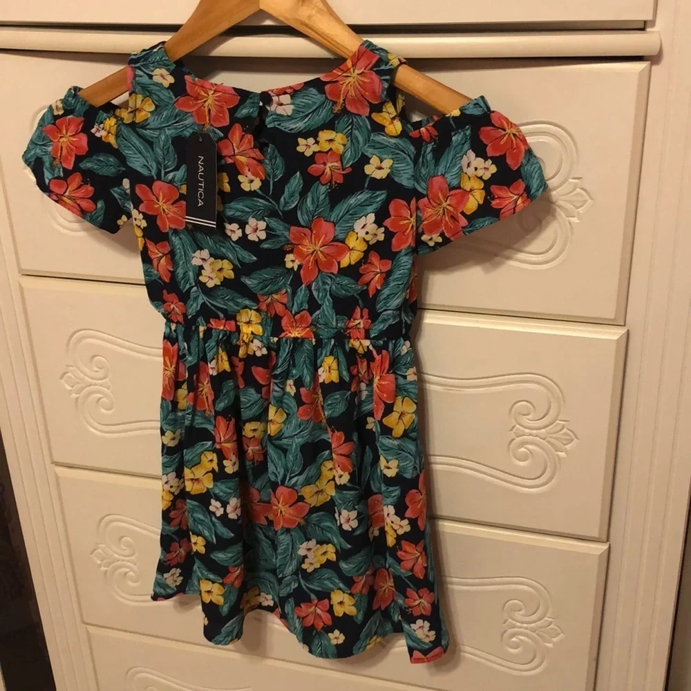 🦚NAUTICA  floral dress size 6 NWT